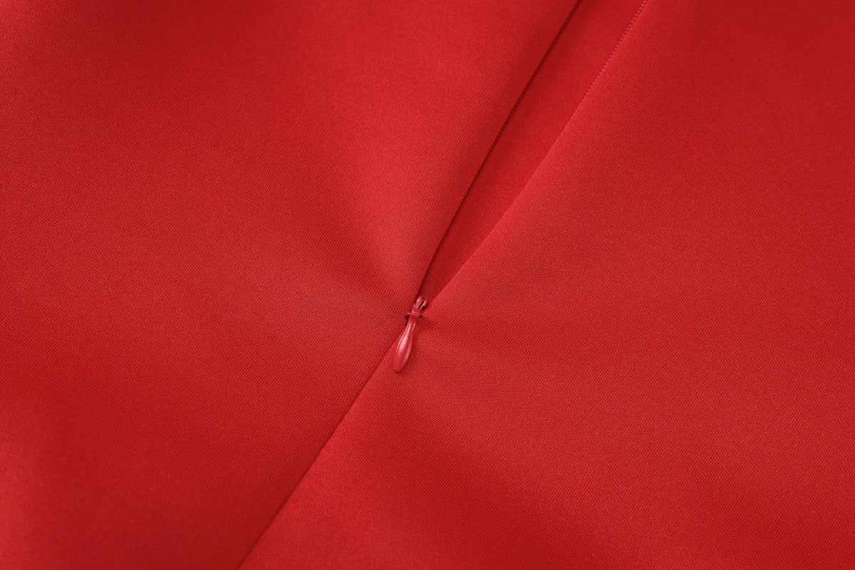 𝐌𝐚𝐫𝐚 𝐒𝐜𝐚𝐫𝐟 𝐃𝐫𝐞𝐬𝐬