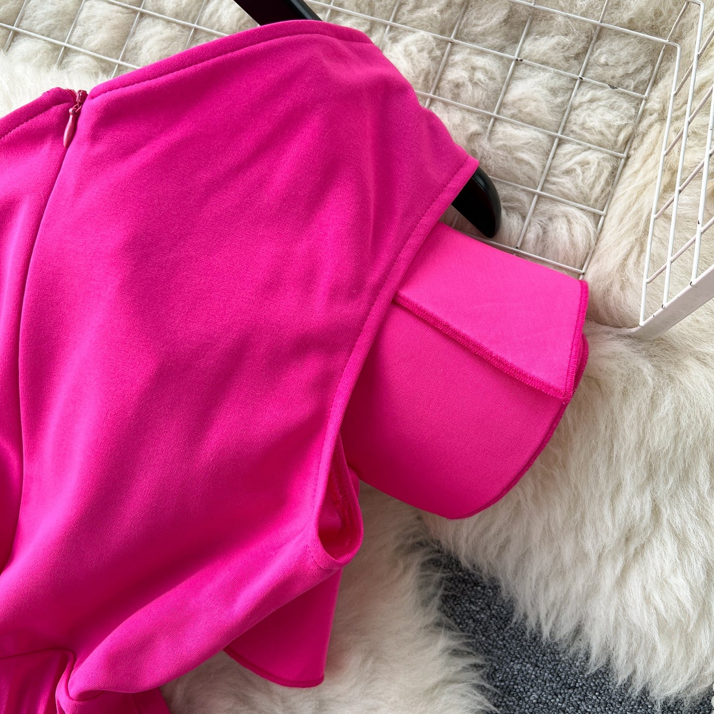 𝐀𝐥𝐥𝐞𝐭𝐡𝐢𝐚 𝐃𝐫𝐞𝐬𝐬