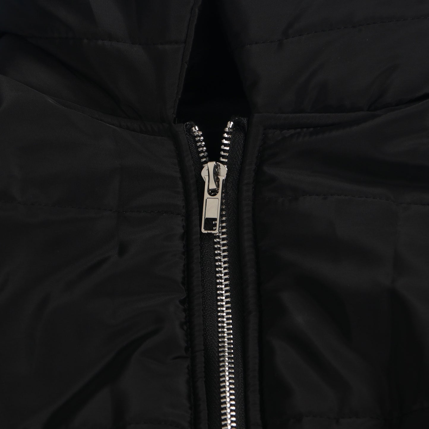 𝐁𝐨𝐦𝐚 𝐁𝐮𝐦𝐛𝐞𝐫 𝐉𝐮𝐦𝐩𝐬𝐮𝐢𝐭