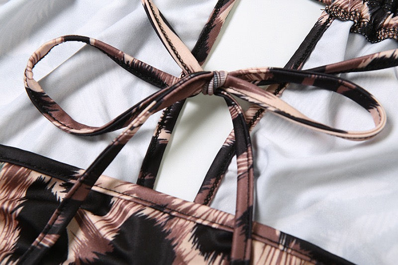 𝐂𝐚𝐥𝐢𝐬𝐭𝐚 𝐋𝐞𝐨𝐩𝐚𝐫𝐝 𝐃𝐫𝐞𝐬𝐬