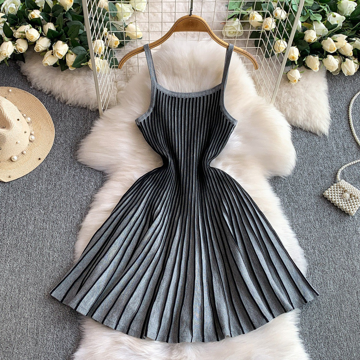 𝐒𝐲𝐛𝐢𝐥 𝐟𝐥𝐚𝐫𝐞 𝐃𝐫𝐞𝐬𝐬