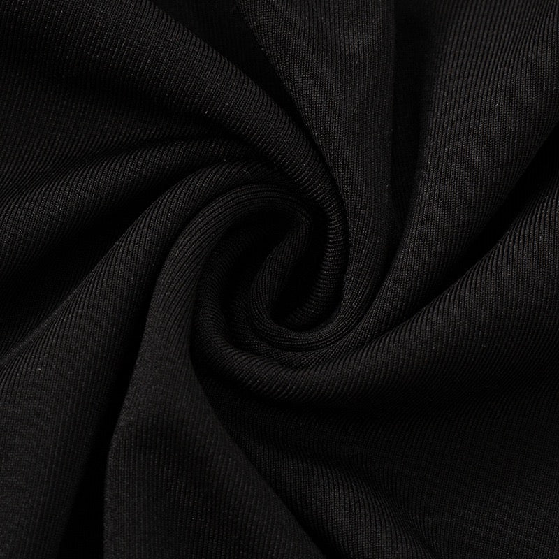 𝐓𝐚𝐲𝐥𝐨𝐫 𝐁𝐚𝐜𝐤𝐥𝐞𝐬𝐬 𝐃𝐫𝐞𝐬𝐬