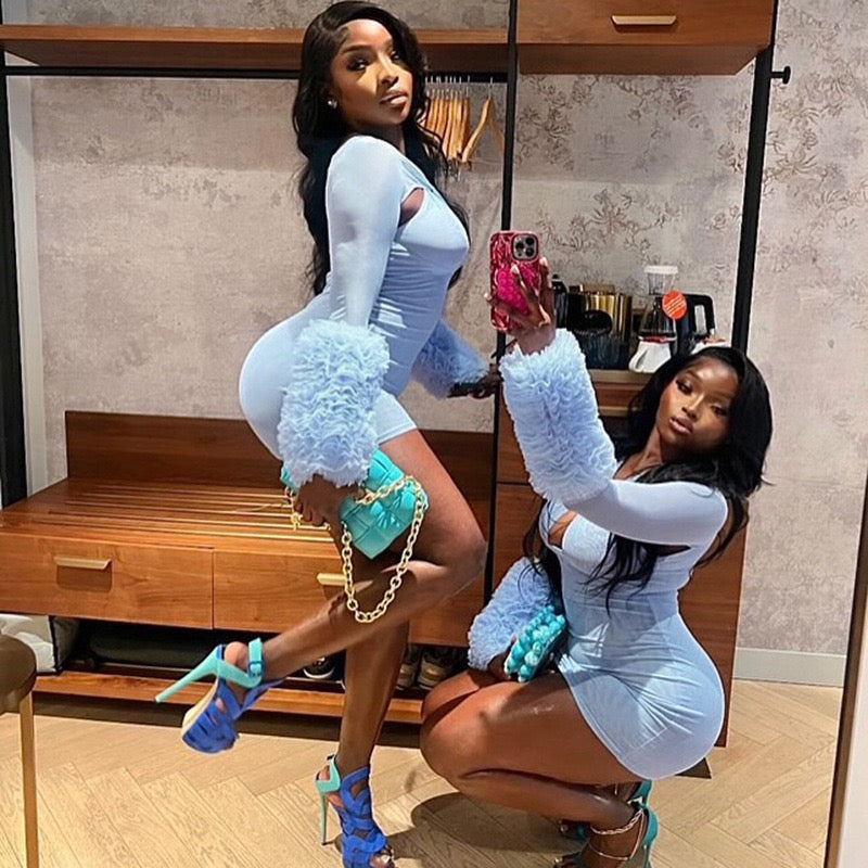 𝐓𝐡𝐚𝐭 𝐆𝐢𝐫𝐥 𝐃𝐫𝐞𝐬𝐬