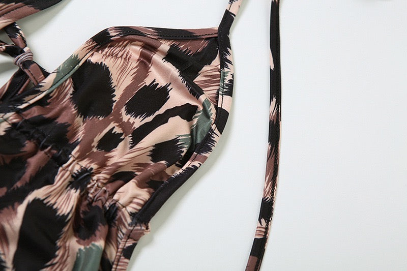 𝐂𝐚𝐥𝐢𝐬𝐭𝐚 𝐋𝐞𝐨𝐩𝐚𝐫𝐝 𝐃𝐫𝐞𝐬𝐬