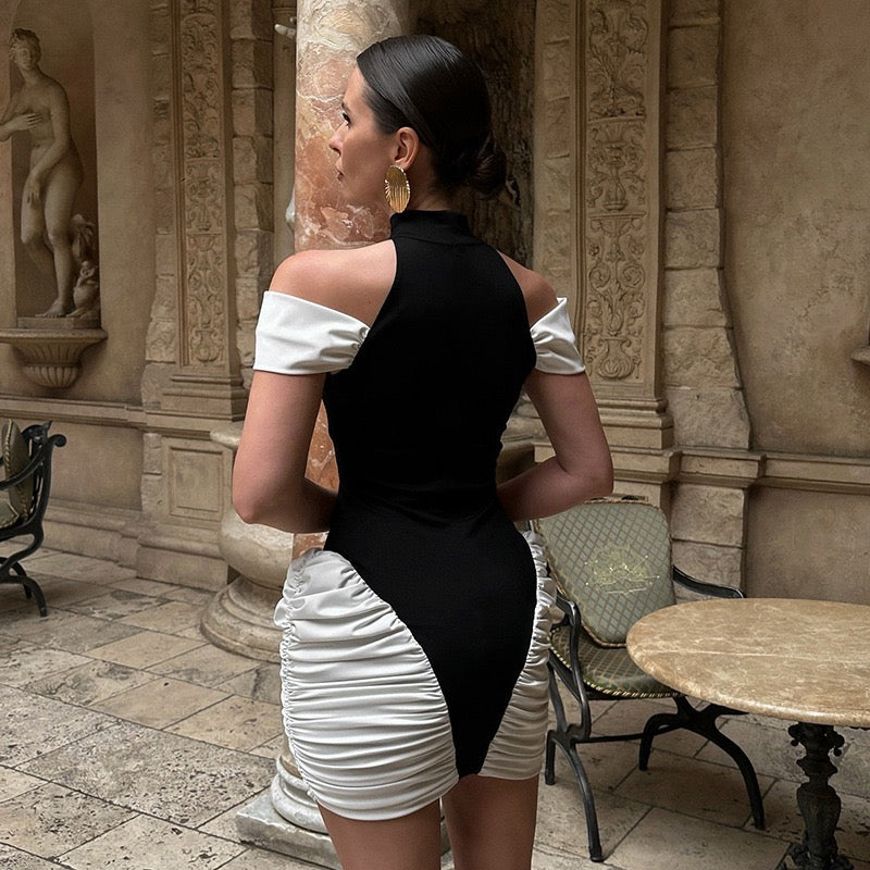 𝐀𝐦𝐚𝐧𝐢  𝐃𝐫𝐞𝐬𝐬