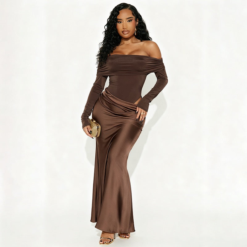 𝐋𝐲𝐝𝐢𝐚 𝐁𝐨𝐝𝐲𝐬𝐮𝐢𝐭 𝐃𝐫𝐞𝐬𝐬